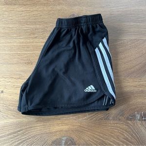Adidas Girls L black 3-stripe shorts